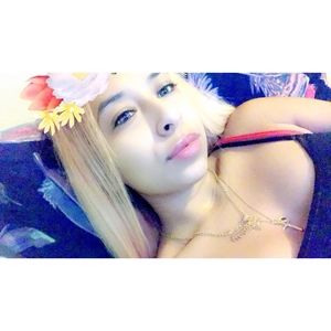 Meet your Posher, Briana